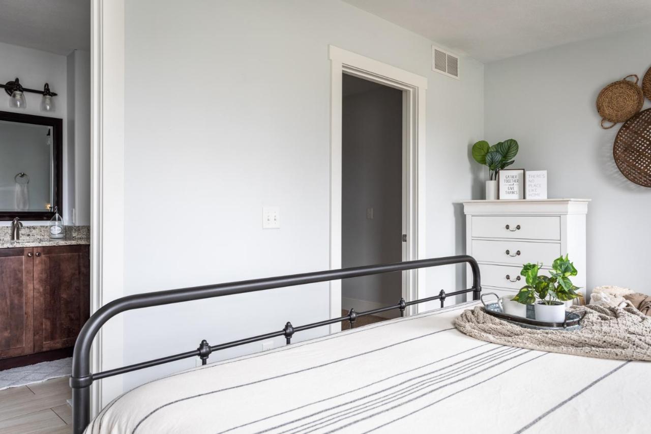 “Hygge” 3Bdr Townhouse, Close To Beach, Park & Wineries! Traverse City Esterno foto
