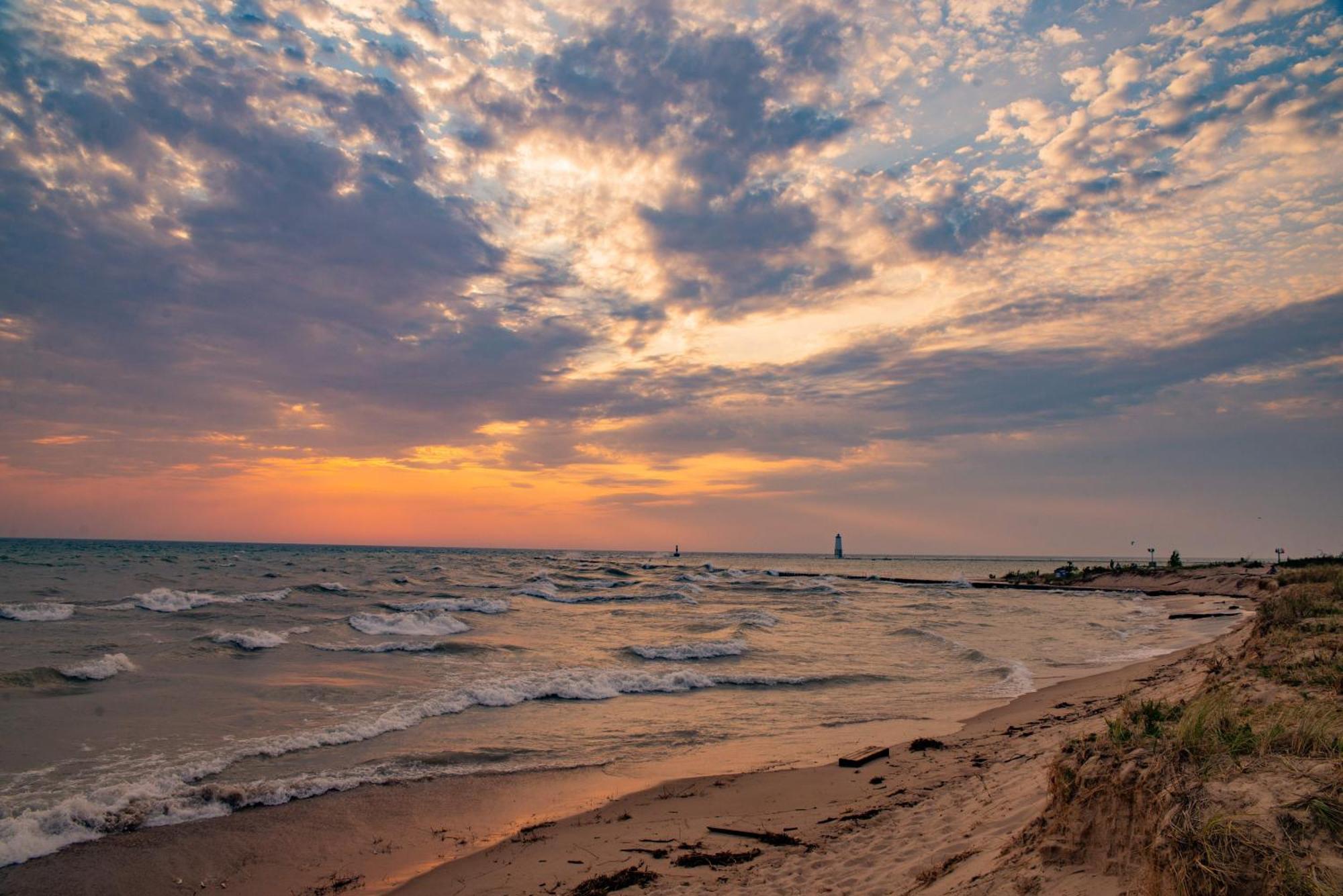 “Hygge” 3Bdr Townhouse, Close To Beach, Park & Wineries! Traverse City Esterno foto